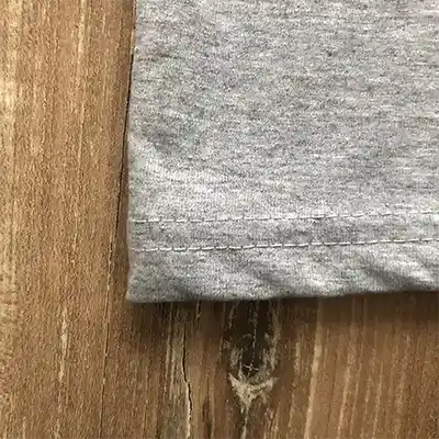 calidad en terminaciones en remera